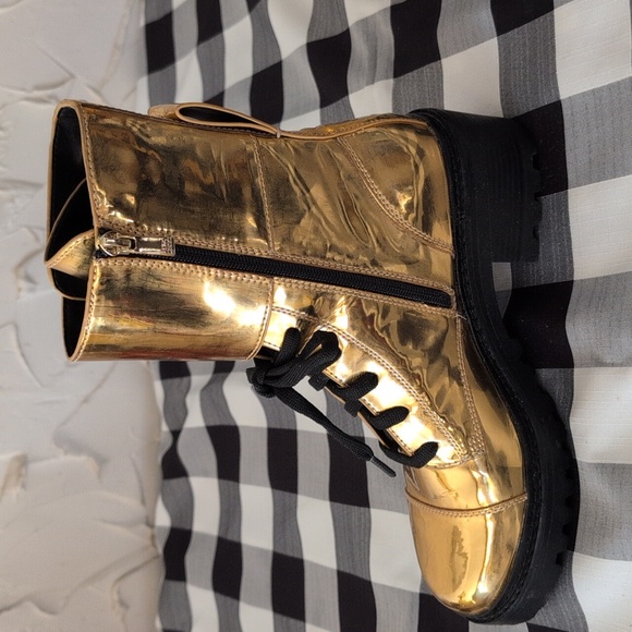 DKNY Gold highrise Boots size 10 - Picture 3 of 11